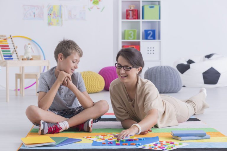 Nanny Salary How To Become Job Description Best Schools