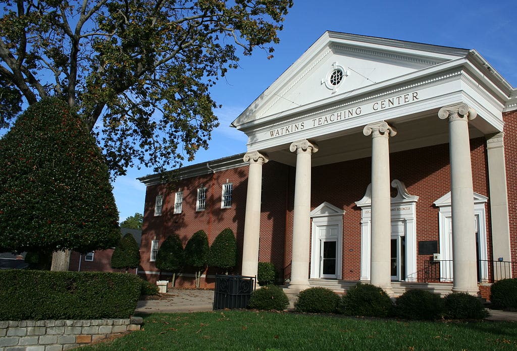 Anderson University Tuition, Rankings, Majors, Alumni, & Acceptance Rate