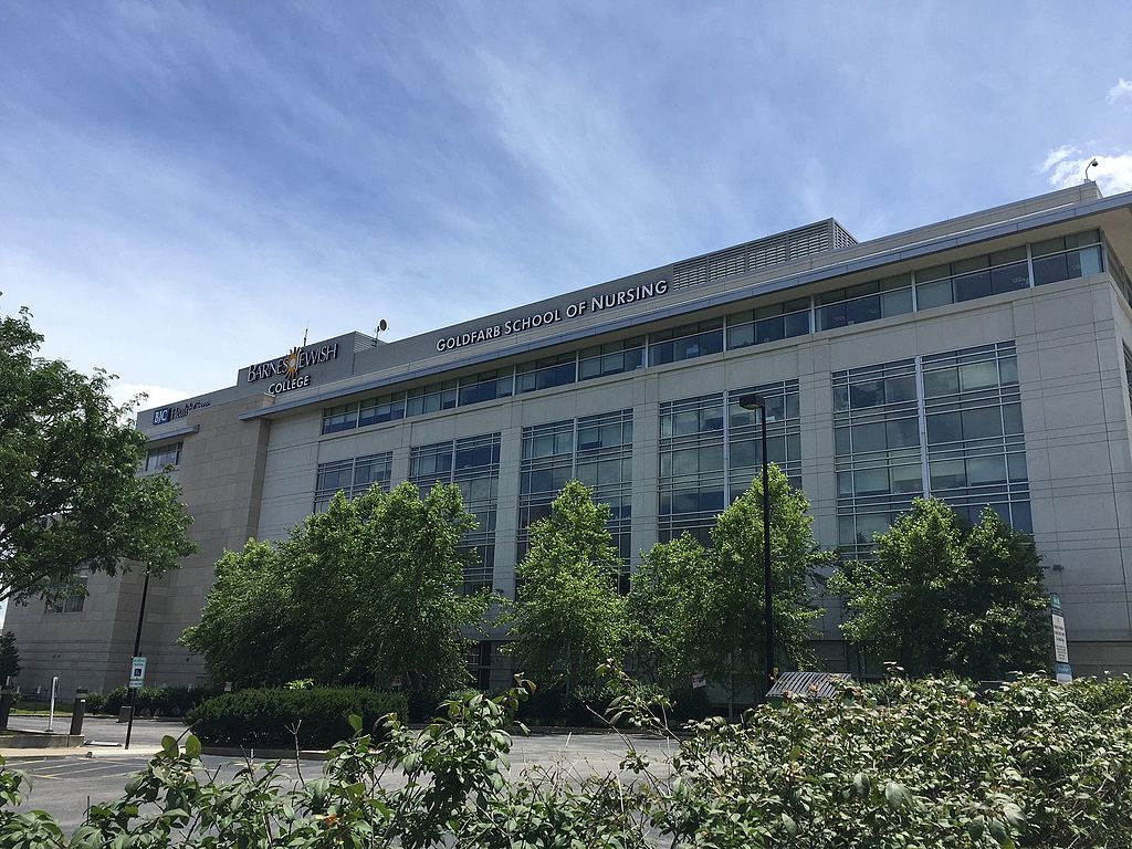 Barnes-Jewish College Goldfarb School of Nursing in Saint Louis, Missouri