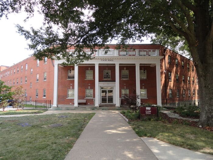 Eastern Kentucky University Tuition, Rankings, Majors, Alumni