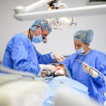 chairside dental assistant