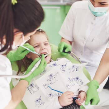 pediatric dental assistant