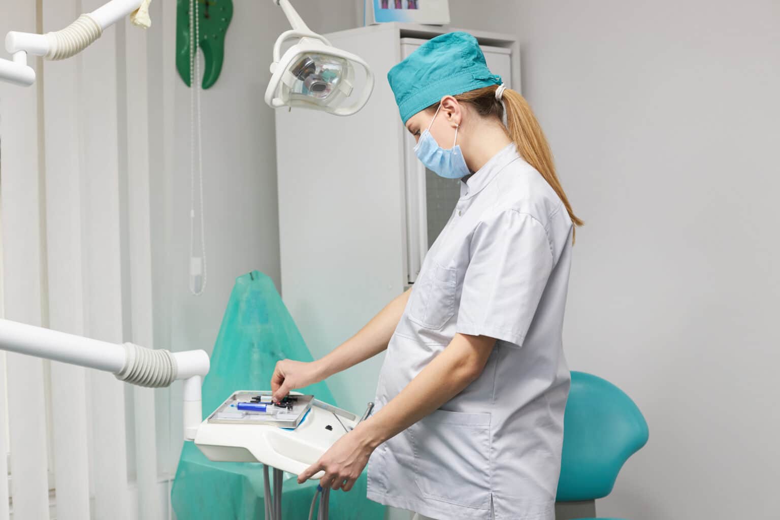 Expanded Function Dental Assistant 2024 Guide